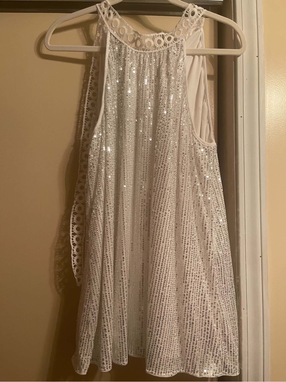 Sleeveless Sequin Halter Swing Blouse in White